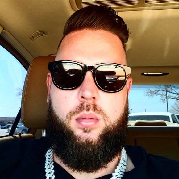 Meet your Posher, Dane - Picture 1 of 1